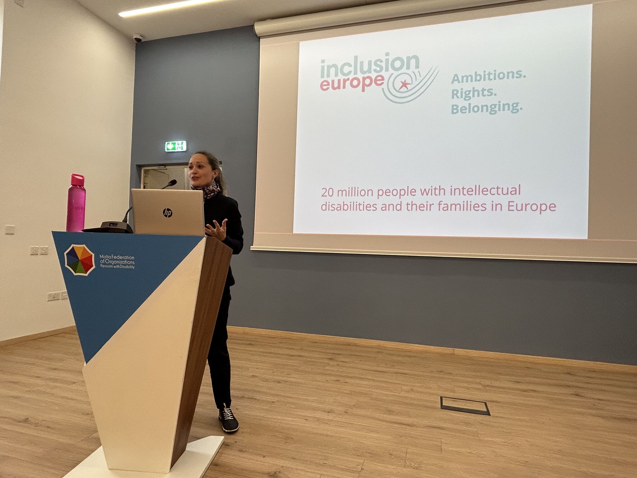 Camille Latimier speaking at the conference