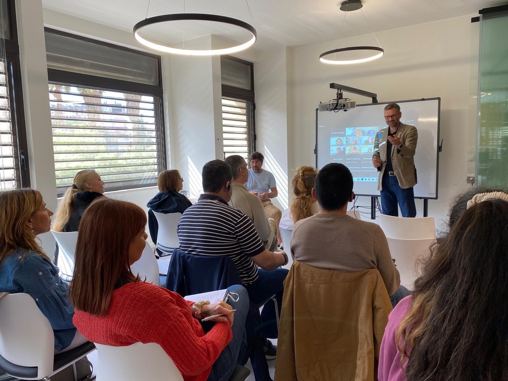Milan Sverepa speaking at the training